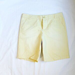 Khakis By Gap Boyfriend Roll-Up Womens Yellow Cotton Shorts Size 6